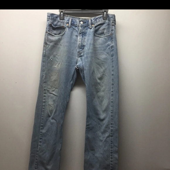 Vintage Levi's 505 (Distressed-Holes) Blue Jeans Classic Fit Mens 34x30 - Picture 1 of 6